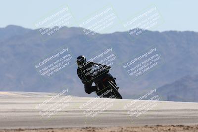 media/Oct-13-2025-Moto Forza (Mon) [[a66d839500]]/3-B Group/Session 4 (Turn 9)/